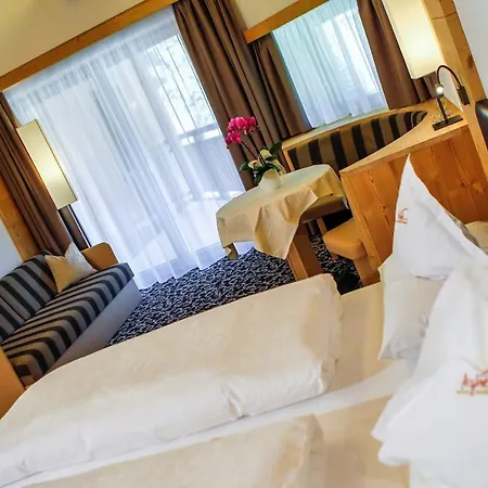 Garni Aghel Hotel